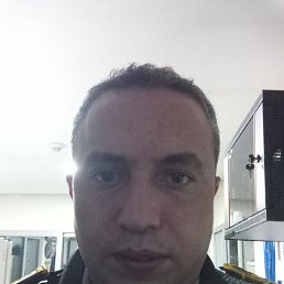 Fikret, 40, 