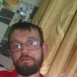 Дмитрий, 30, Викулово