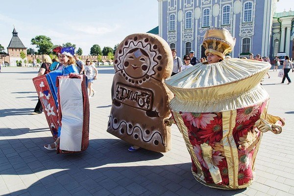 МОЯ РОССИЯ. ДЕНЬ ТУЛЬСКОГО ПРЯНИКА.Эх, недаром, эх, недаромТульский пряник славили:Из гранита ему в ... - 5