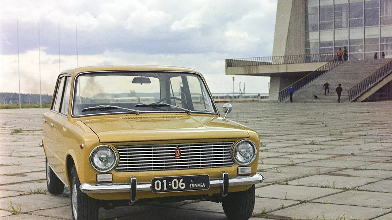 ВАЗ-2101 - первая модель Волжского автомобильного завода. ... | Назад в ...