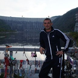 Андрей, 39, Козулька