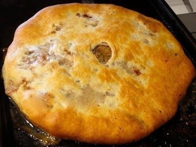 Осетинские пироги с мясом. Эти пироги очень вкусные: теста мало, и оно мягкое, начинки сочные и ... - 8