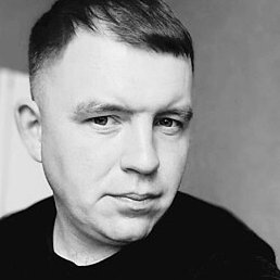 �����, ������������, 42 ����