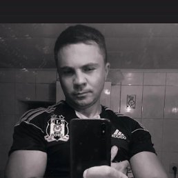 Nik, 30, 