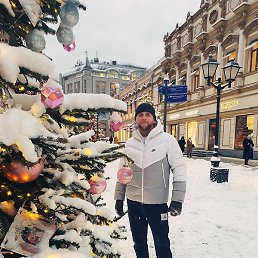 ����, ����, 44 ����