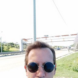 Maksim,  , 47 