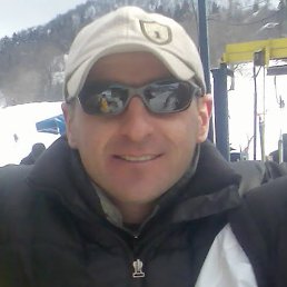 Nikoloz, , 40 