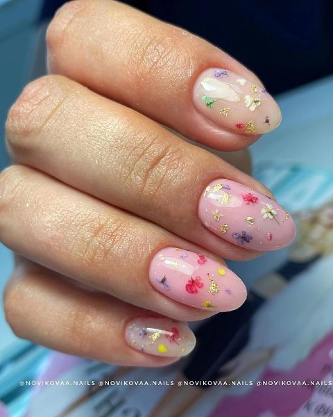 Стрижка ногтей на август 2024 года. Стрижка ногтей на август 2024 года. Финансовый маникюр. Стрижка ногтей на август 2024 года. Маникюр на сентябрь.