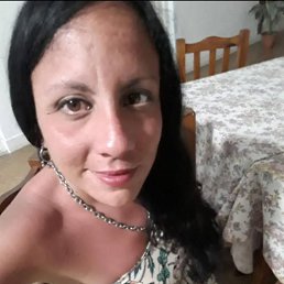 Nati, 36,  