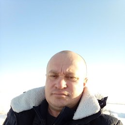 Александр, 45, Мамонтово