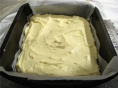 Неимоверный тортик! Нежное, рассыпчатое песочное тесто, сладкая творожная начинка... Берем два ... - 2