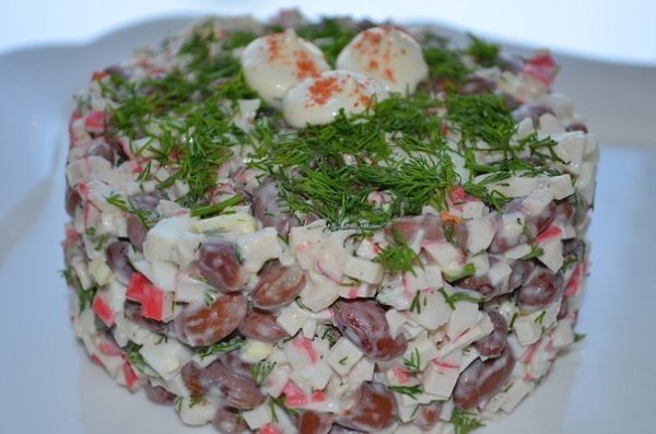 ТОП-7 вкусных низкокалорийных белковых блюд с фасолью! .Сохрани себе! 1. Очень быстрый салат с ...