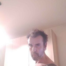 Umberto, �����, 49 ���