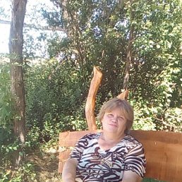 лилия, 53, Луганск