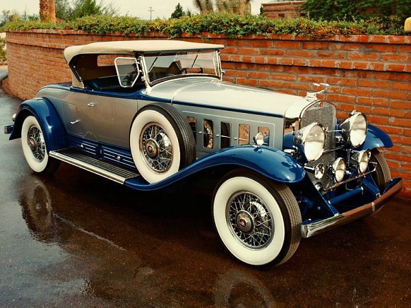 1930 Cadillac V16 452-A Roadster by Fleetwood