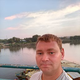 Василий, 31, Кинель