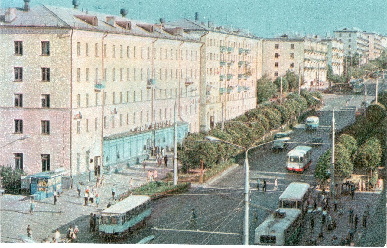 Чебоксары, проспект В. И. Ленина. Набор открыток серии ... | Назад в СССР |  Фотострана | Пост №2519609607