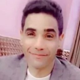 Ali, , 39 