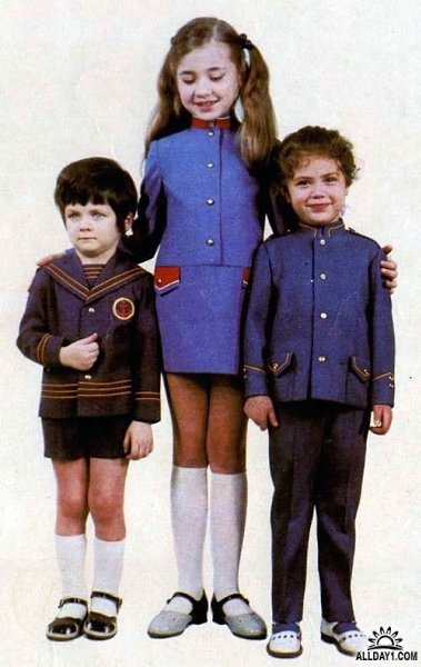 Детская праздничная и повседневная одежда, разработанная.в 1970 годах Ленинградским Домом моделей ... - 3