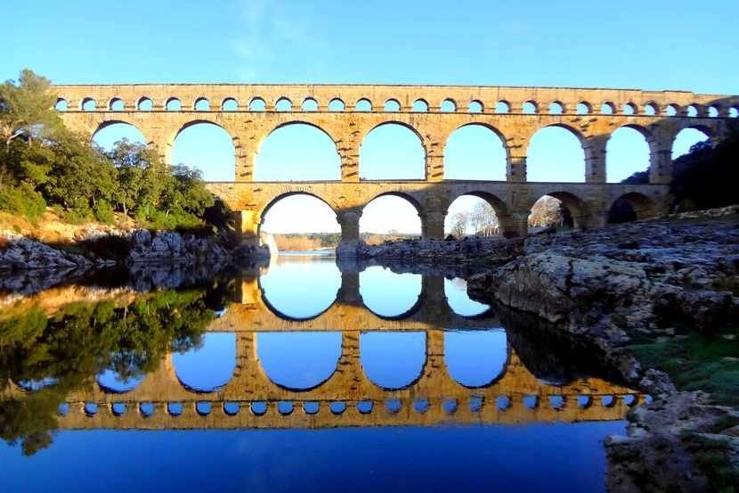  ,  -- (Pont du Gard).--       ... - 2