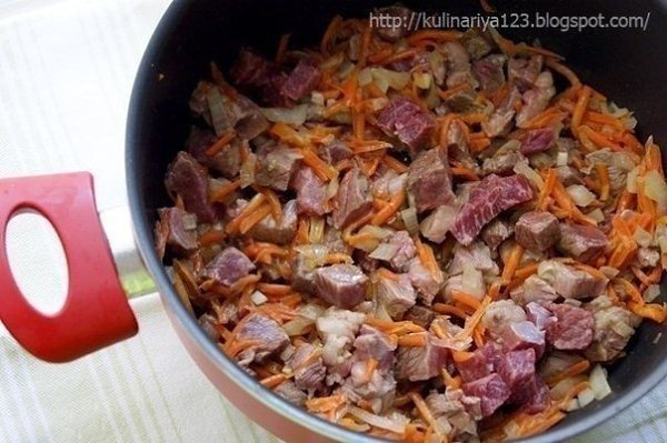 Картошечка, тушенная с мясом (как в д/садике).Ингредиенты:Говядина - 400-600 грЧищеный картофель - 1 ... - 3