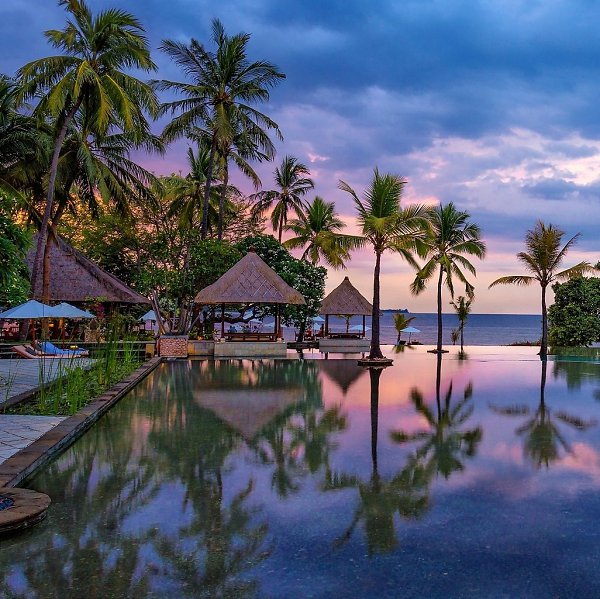 ����� the Oberoi Beach Resort, Lombok. ���������.