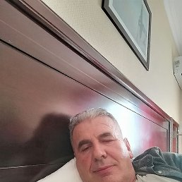 Bari, , 49 