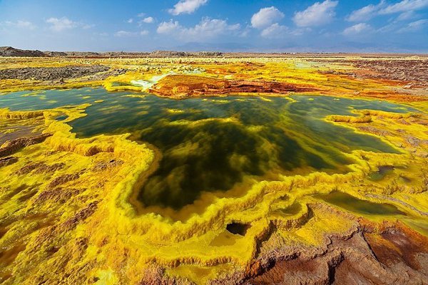 Вулкан Даллол, Эфиопия. Даллол — единственный вулкан в мире с кратером ниже уровня моря. Его лава ... - 3