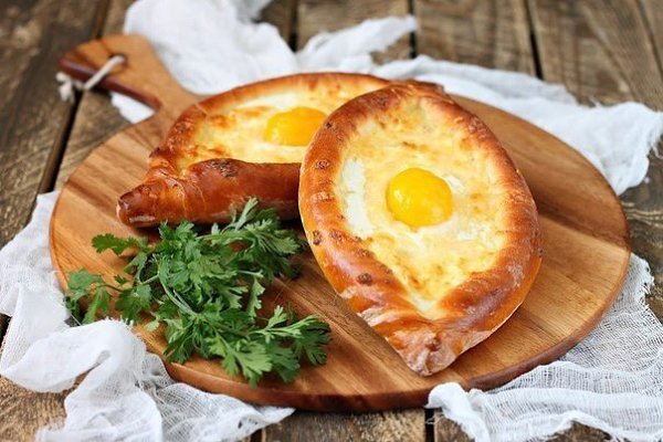 Хачапури по-аджарски.Обязательно приготовьте - это очень вкусно! Жду Ваши положительные ...