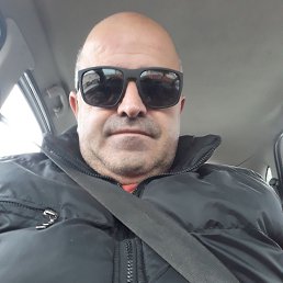 Mario, 51, 