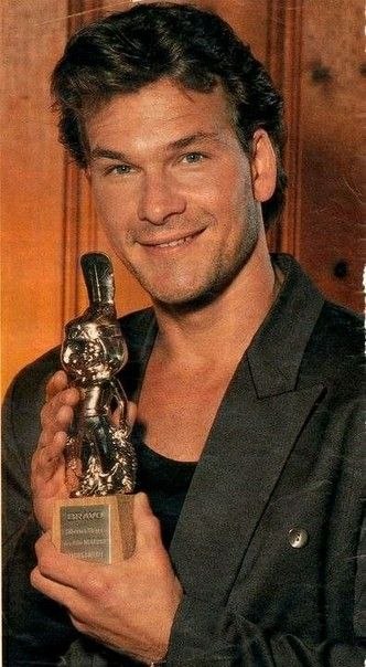   ( Patrick Swayze) - 22  2022  22:36