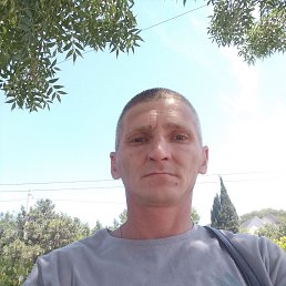Павел, 44, Луганск