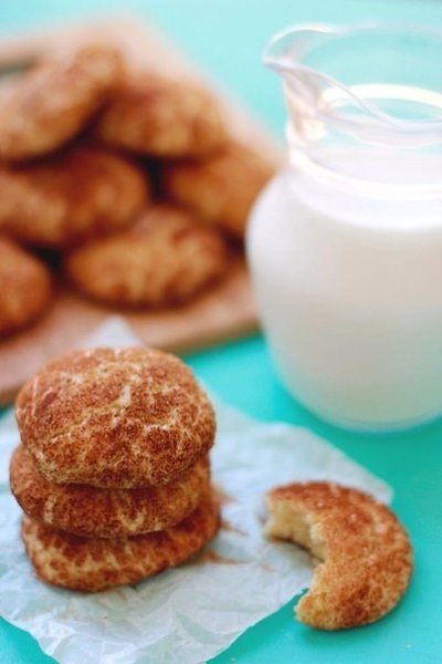 Печенье Snickerdoodle.Ингредиенты:Мука — 2+3/4 чашкиСоль — 1/4 ч. л. Разрыхлитель — 10 гСливочное ...