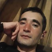 tornike, 32 , 