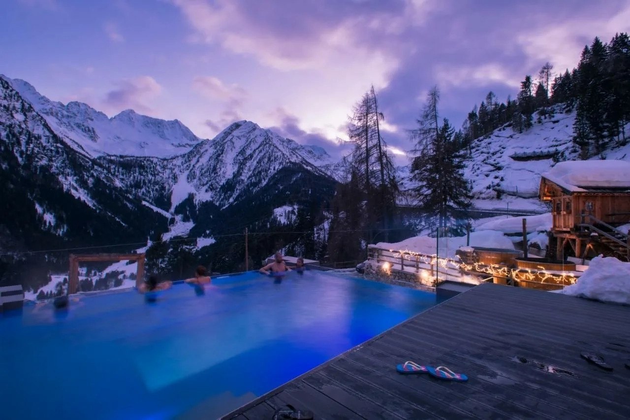  ,  Chalet Al Foss. Chalet Al Foss     --  2   ...