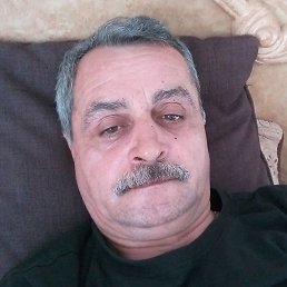 Leo Leonard, ���������, 52 ����