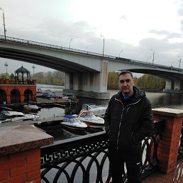 Юрий, 52, Первомайск, Луганская область