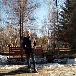 ������, ����, 44 ����