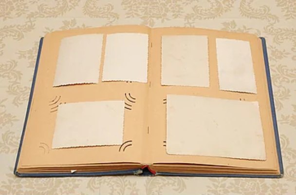 "Никто" Никто не штопает носки. И уж если совсем поглубже в историю - никто из тех, кому ...