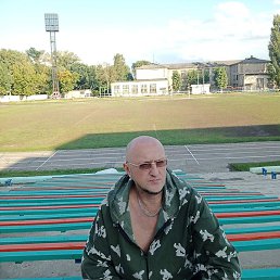 ������, ��������, 52 ����