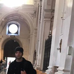 Roni, �������, 37 ���