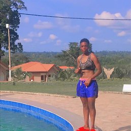 Mimi Annaba, �����, 37 ���