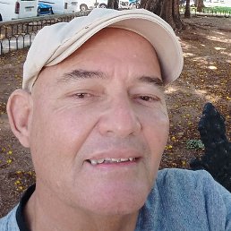 Eduardo, , 59 