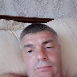 Sergei, 43, 