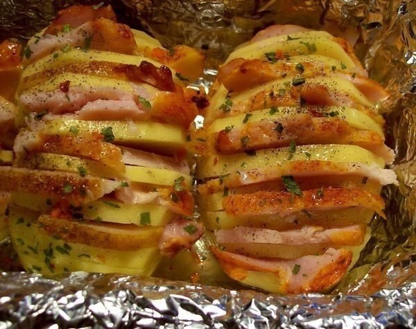 Картошка-гармошка.Очень вкусно, быстро и просто!Попробуйте, не пожалеете!Картофель очистить, ...