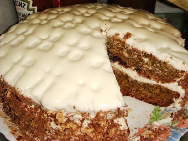 Самый быстрый и вкусный торт.Ингредиенты:- яйца – 2 шт.,- сахар - 1 ст.,- молоко – 1 ст.,- варенья – ...
