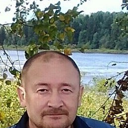 Sergey, 51, 