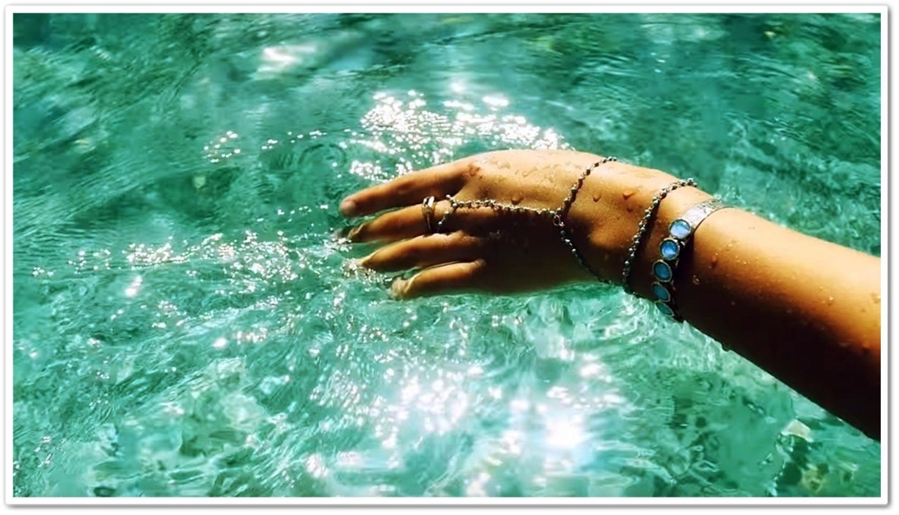 Дна не видно. Дна не видно. Океаны. Челленджер марианская впадина. Океаны.