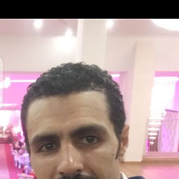 Nourdine, 43, 