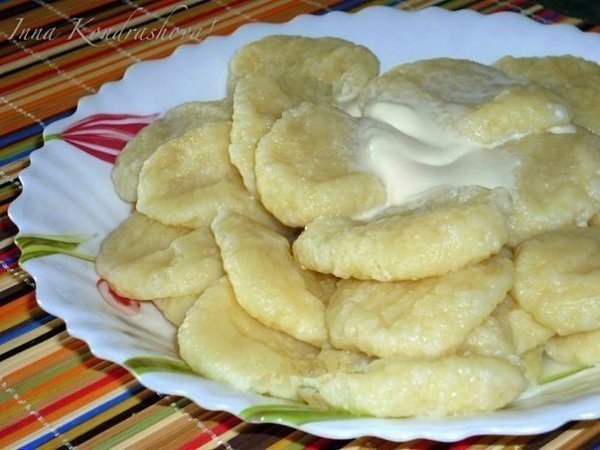 Ленивые вареники.Очень вкусное и простое в приготовлении блюдо. Маленькие детки очень любят такие ...